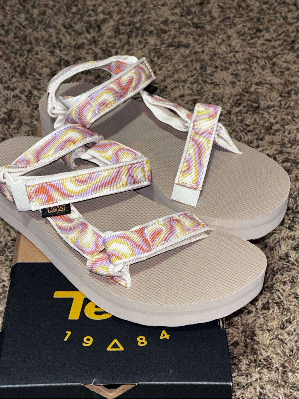 TEVA MIDFORM UNIVERSAL NEON FADE COCONUT SANDALS SIZE 7 WOMEN’S